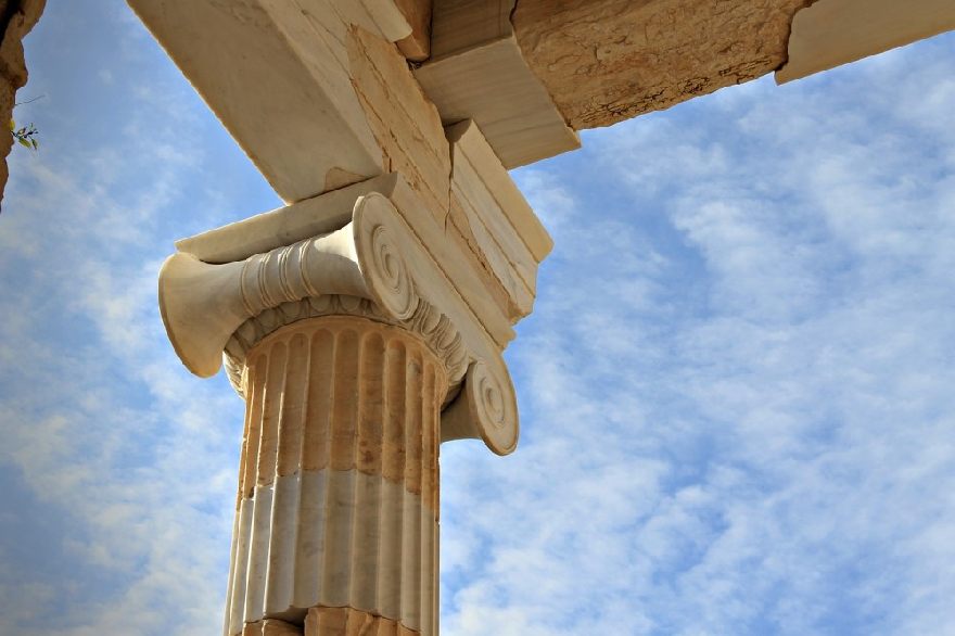 Griechische Säule ruine aus athen